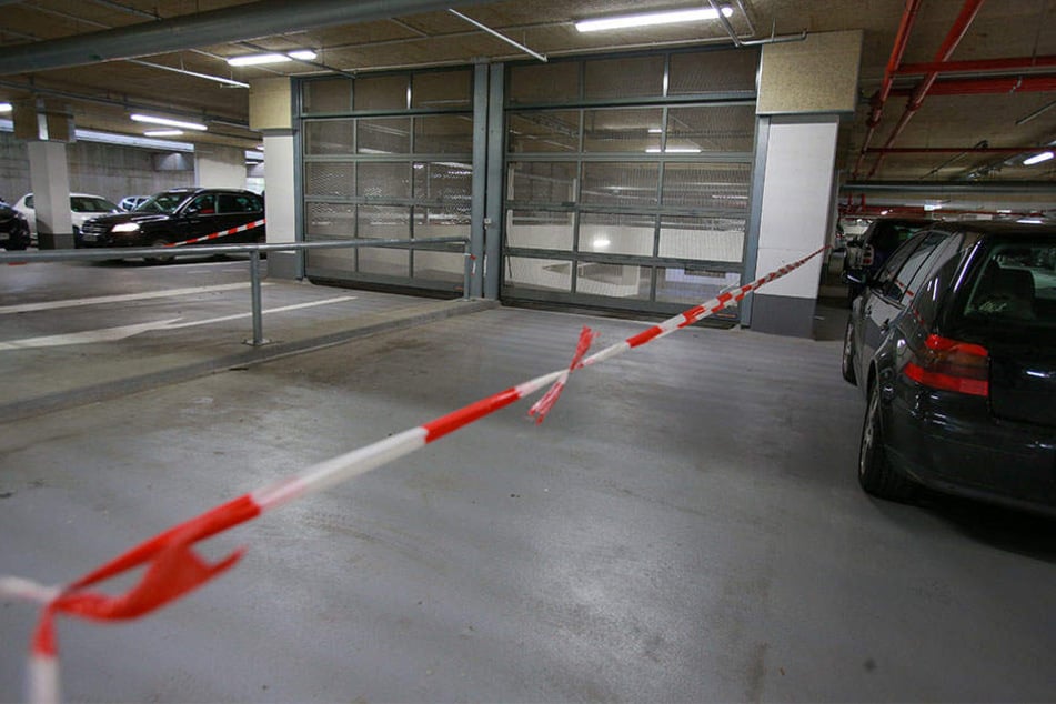 Die zweite Parkebene wurde seit Eröffnung unrechtmäßig verschlossen.