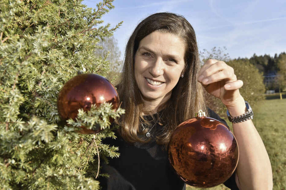 Süßer die Glocken nie klingen! Die einstige Skeleton-Weltmeisterin Diana Sartor (48) freut sich, dass ein Baum aus ihrer Heimat den weltberühmten Weihnachtsmarkt schmücken wird.