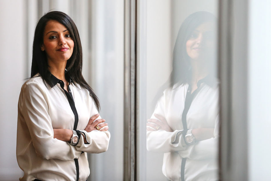 Sawsan Chebli (40) bei einem Foto anlässlich ihrer Ernennung zur Vize-Sprecherin des Auswärtigen Amtes am 24. Januar 2014 in Berlin.