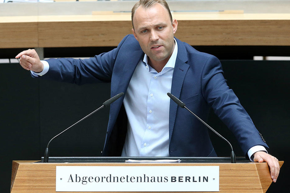Kämpfte bis zur letzten Sekunde für ein Umdenken bei Rot-Rot-Grün: Sebastian Czaja (33, FDP), Initiator des Volksentscheid.