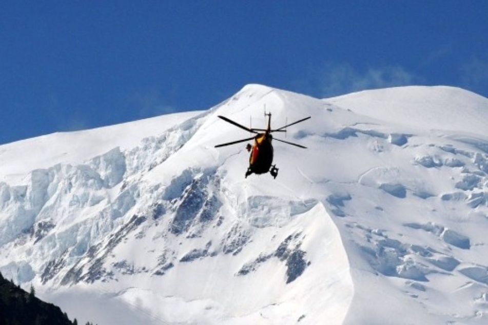 Ein Rettungshubschrauber brachte das schwer verletzte Mädchen ins Krankenhaus.