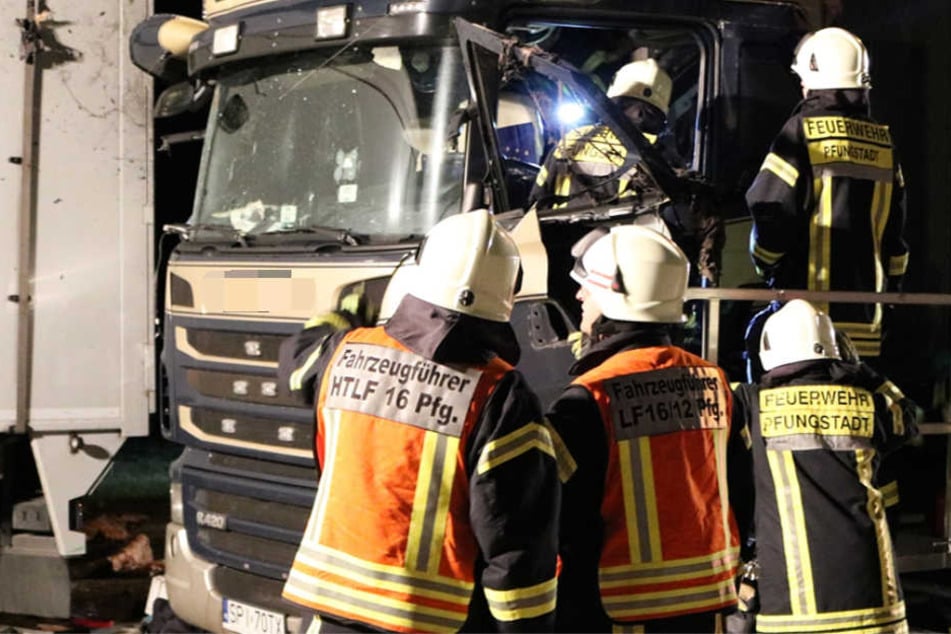 Das Führerhaus des Lkws wurde durch die Detonation komplett zerstört.