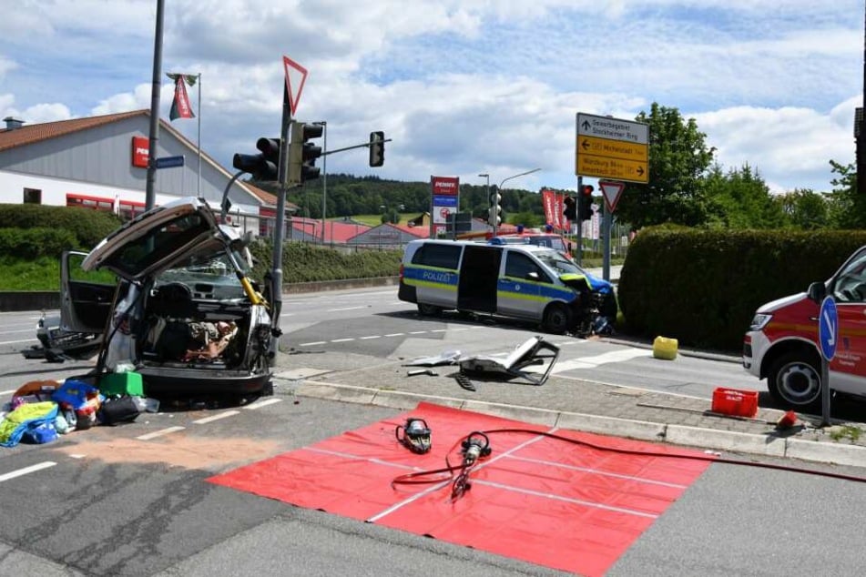 Trotz eingeschaltetem Blaulicht soll der Pkw nicht für den Streifenwagen angehalten haben.