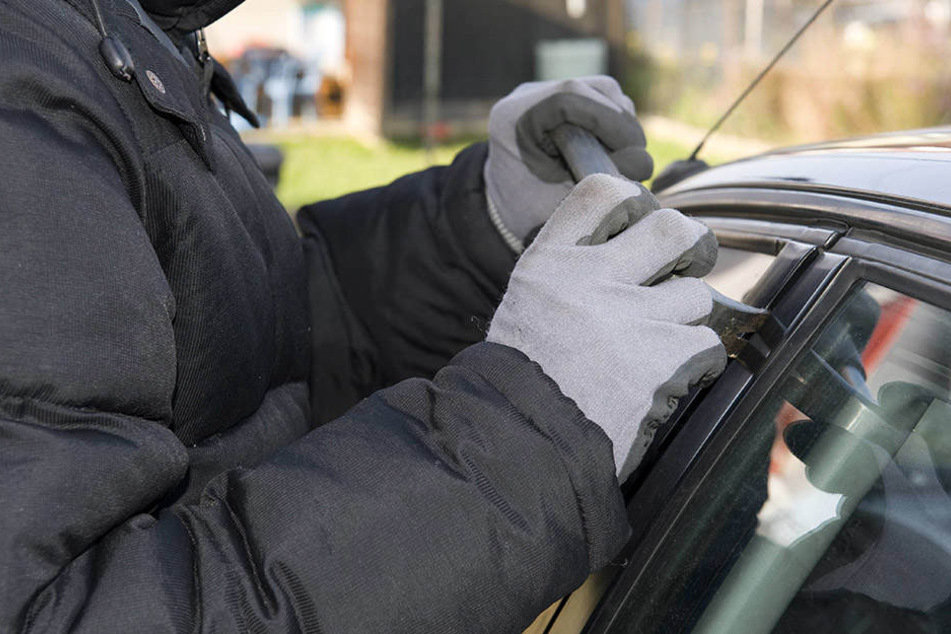 Autoknacker haben in der Nacht zum Dienstag Dresden unsicher gemacht