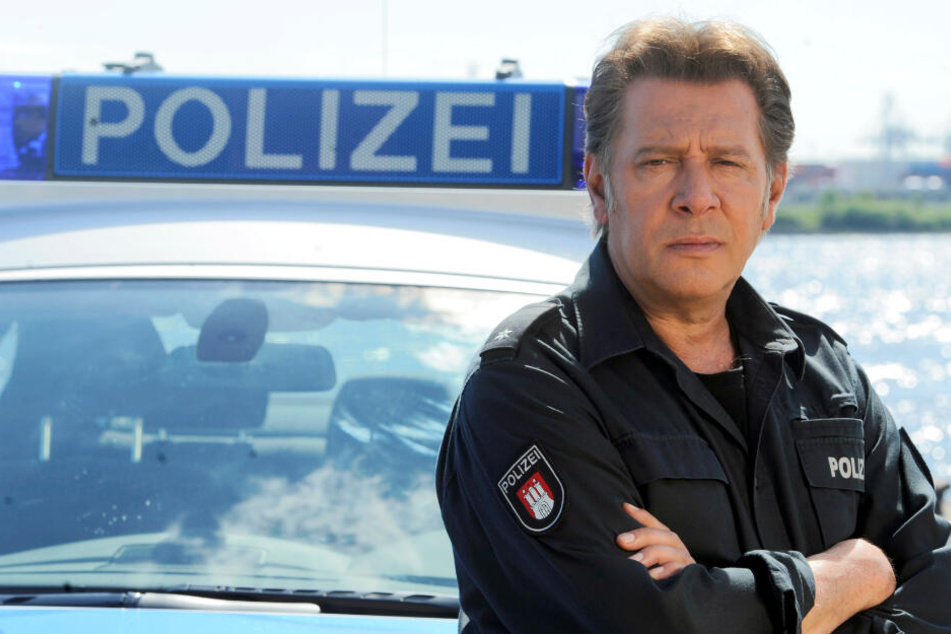 Jan Fedder spielt seit bereits 28 Jahren den Polizisten Dirk Matthies im Großstadtrevier. (Archivbild)
