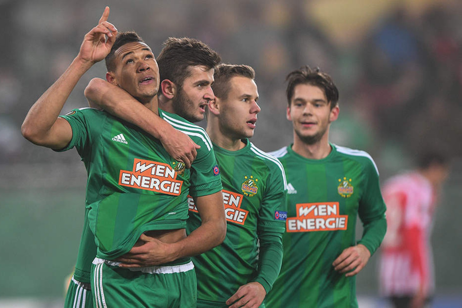 Schaffte in Österreich beim SK Rapid Wien den Durchbruch: Joelinton (l.).