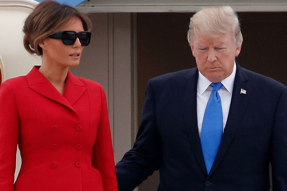 3200 oder doch nur 1100 Kilometer? Trump (71) weiß es nicht so genau und Melania (47) wird ihm wenig helfen können...