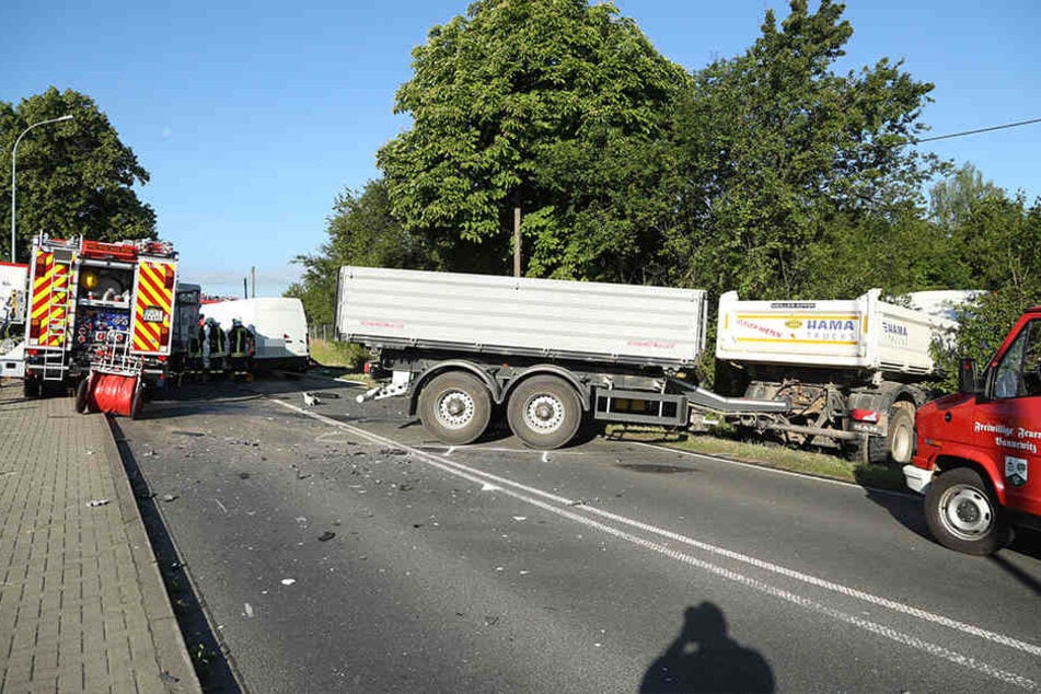 Auf der B170 kam es am Mittwochmorgen zu einem heftigen Unfall.