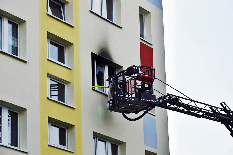 Die Feuerwehr Bautzen musste am Samstag gleich zu zwei Wohnungsbränden ausrücken.