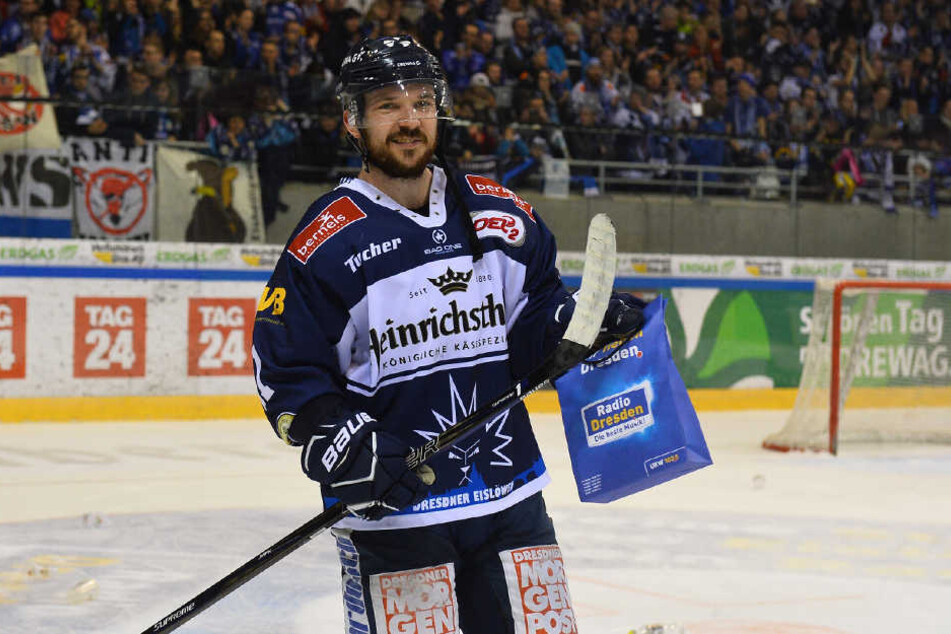 Steven Rupprich (28) bleibt den Eislöwen eine weitere Saison treu.