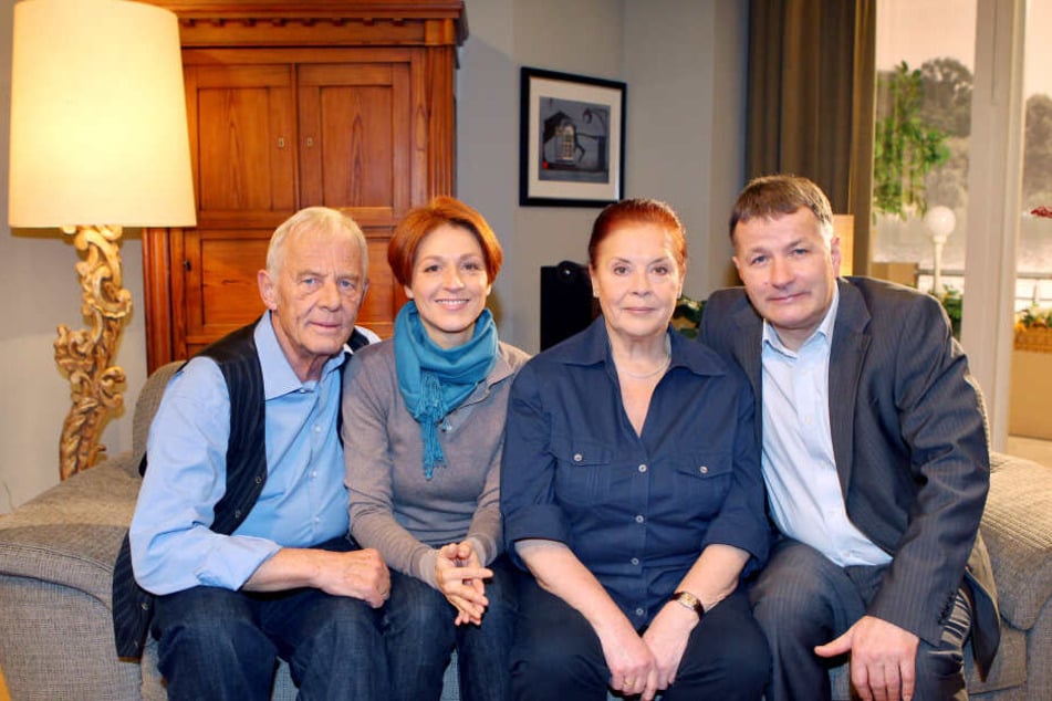 Im Jahr 2017 musste Ursula Karusseit (†79) "In aller Freundschaft" gesundheitsbedingt verlassen.