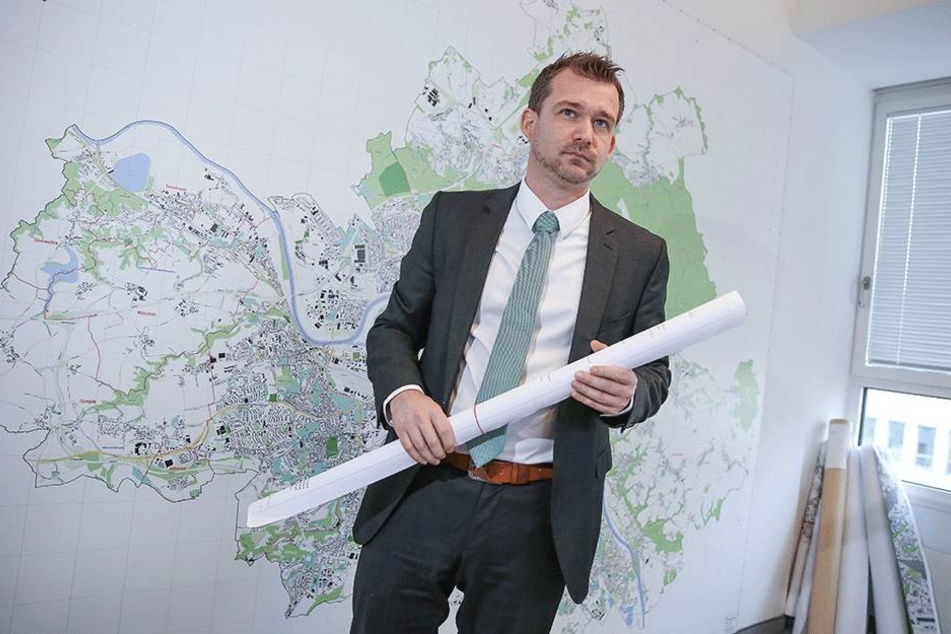 Spricht von einen "ambitionierten Zeitplan": Baubürgermeister Raoul Schmidt-Lamontain (41, Grüne).