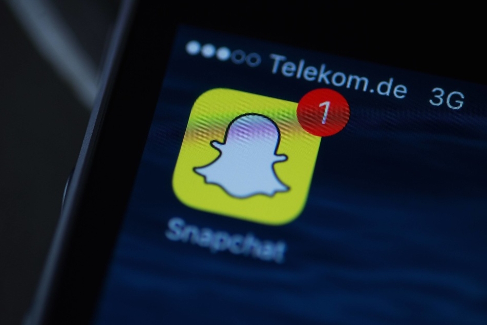 Die 23-jährige schickte ihrem Schüler Nacktfotos via Snapchat.