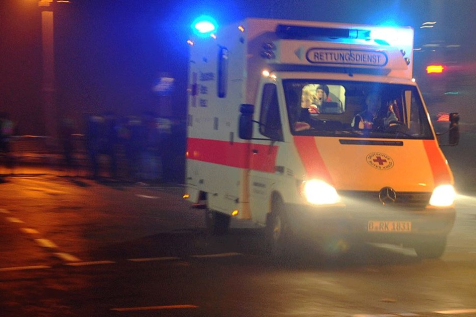 Der 73-Jährige Autofahrer wurde noch in die Klinik gebracht, wo er dann aber starb.