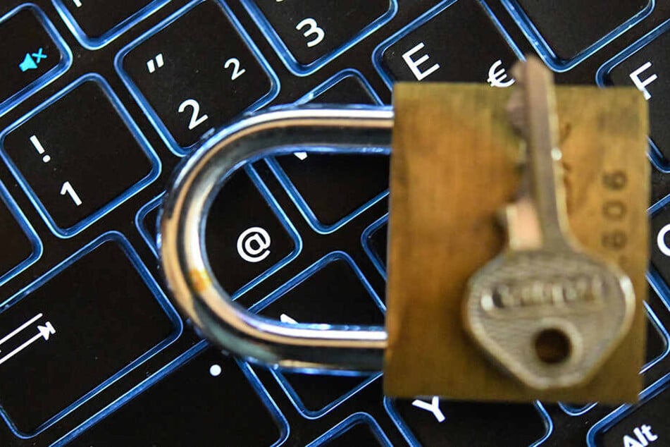 Um die Sicherheit von personenbezogenen Daten von Privatpersonen besser zu schützen, ist am 25. Mai 2018 die DSGVO inkraftgetreten. Für Unternehmen und Konzerne ein erheblicher Mehraufwand.