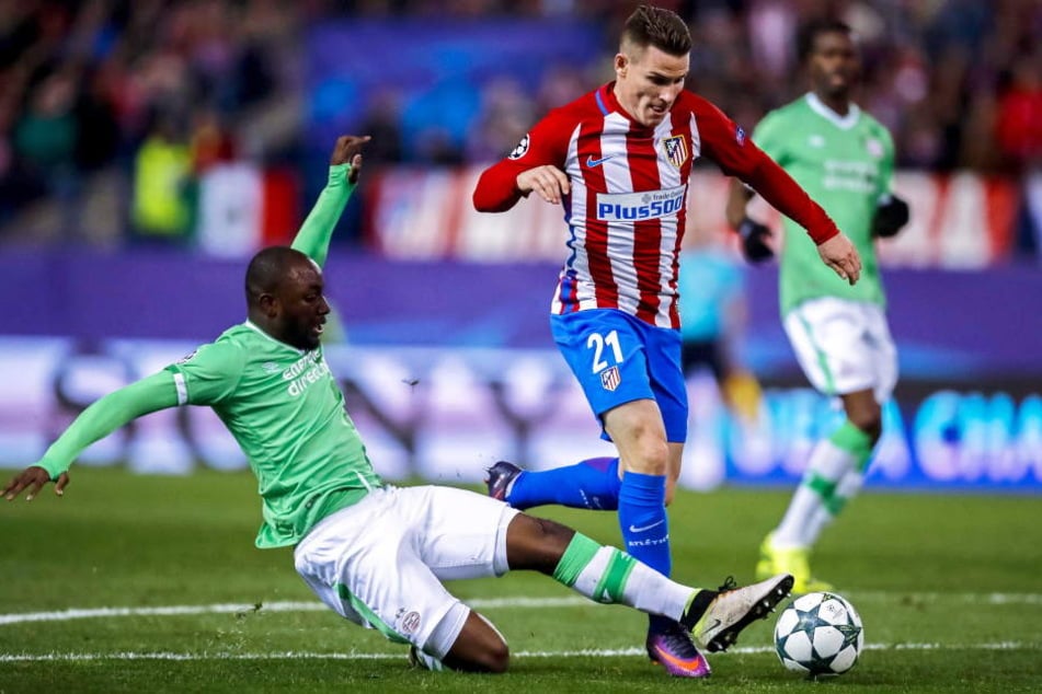 Willems (l.) beim UEFA Champions League Spiel der Gruppe D gegen Atletico Madrid.