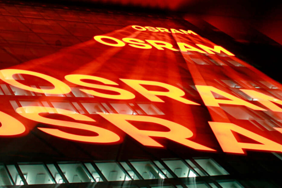 Osram plant laut IG Metall 800 der 5600 Stellen in Deutschland zu streichen.