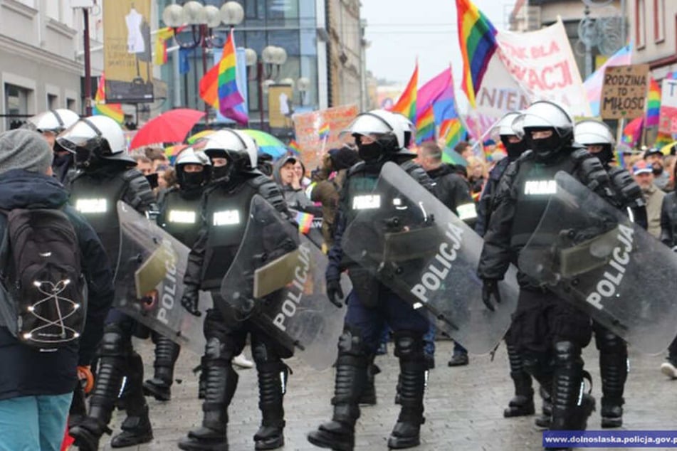 Der Angriff passierte während des Marsches für die Gleichstellung von Lesben und Schwulen in Breslau.