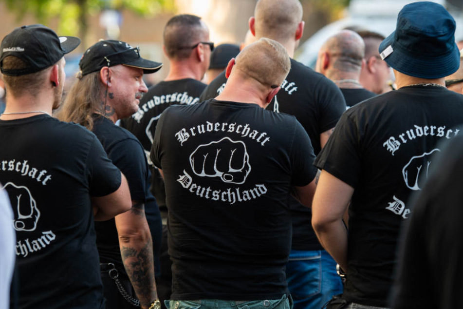 Rund 500 Rechtsradikale erwartet die Polizei am Samstag in Bielefeld. (Symbolbild)