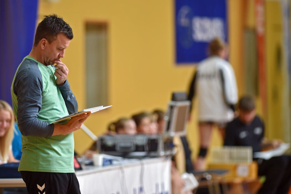 DSC-Trainer Alexander Waibl hat noch nicht alle Mädels beisammen und noch einiges an Arbeit vor sich.