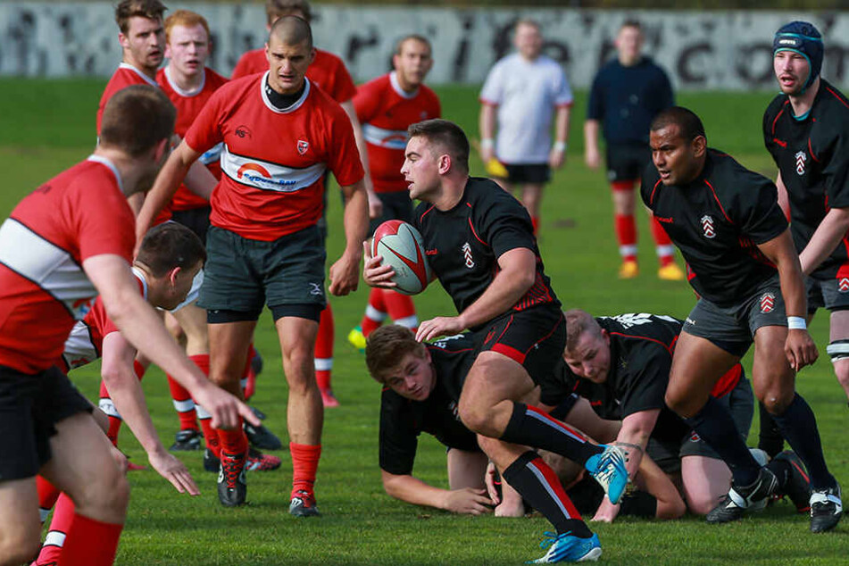 In Bielefeld geht beim Rugby es ordentlich zur Sache.