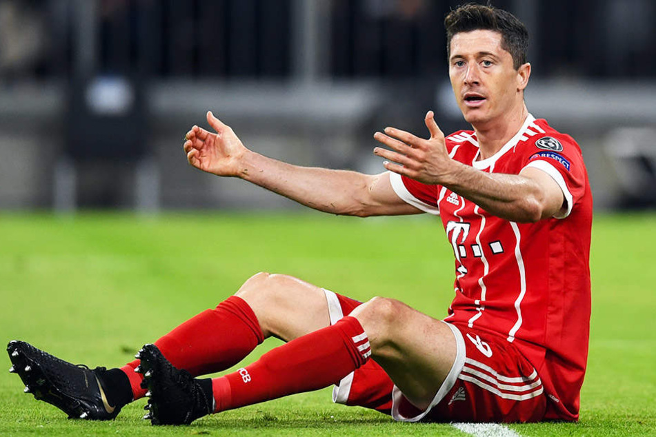 Robert Lewandowski möchte den FC Bayern München trotz laufenden Vertrages verlassen.