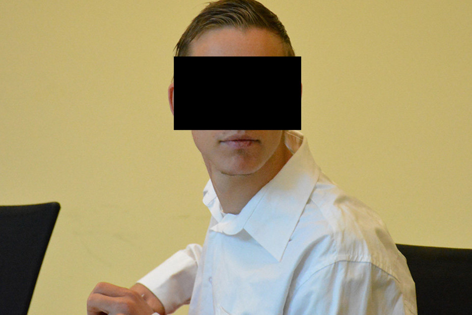 Enrico S. (25) hatte Glück - dank
einer Ausnahmeregelung muss er nicht in den Knast.