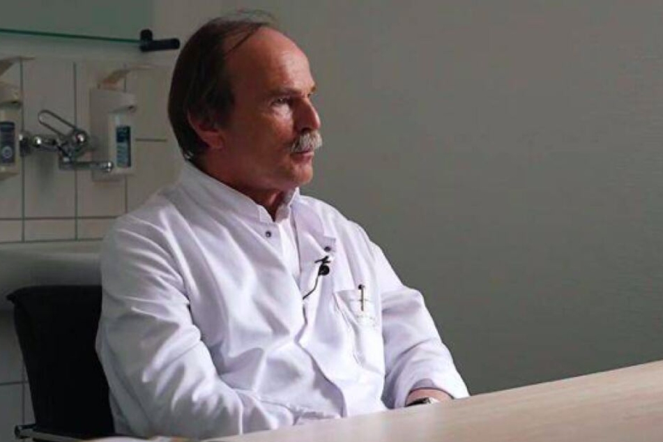 Prof. Dr. med. Arved Weimann ist leitender Artzt am Adipositaszentrum in Leipzig.