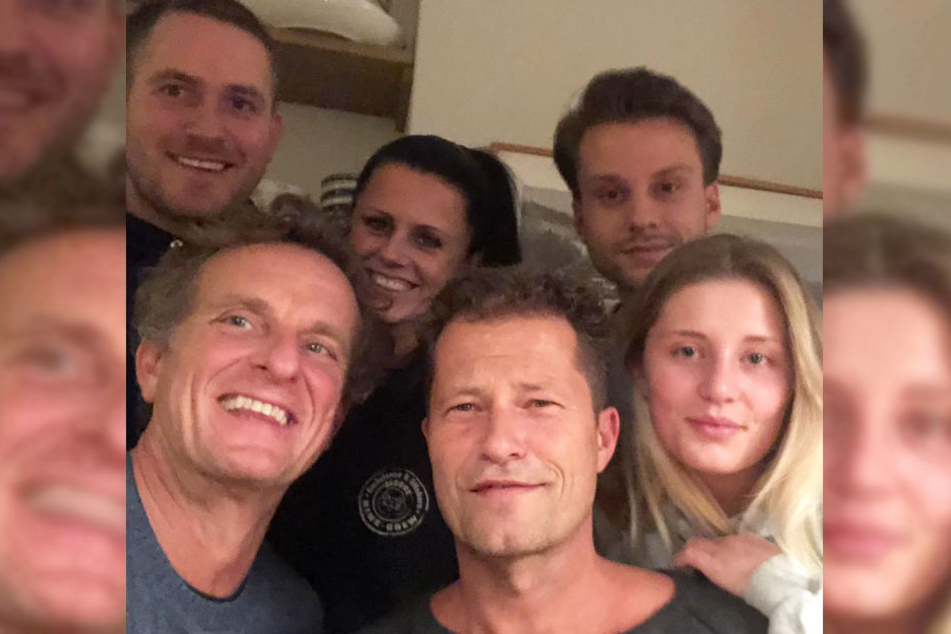 Til Schweiger (Mitte) feierte im kleinen Kreis seinen 55. Geburtstag.