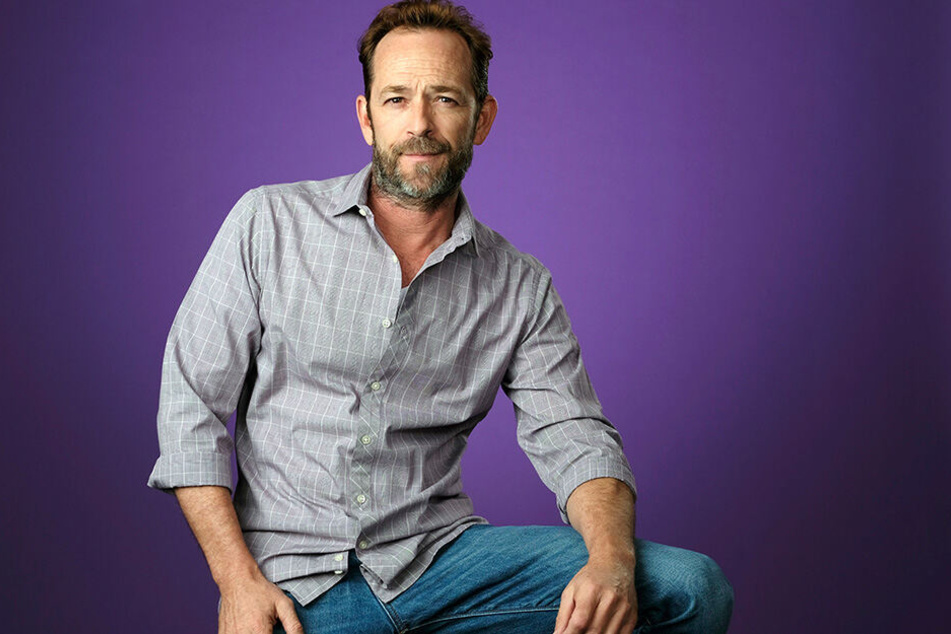 Eine Woche nach seinem Tod wurde der US-Schauspieler Luke Perry im US-Staat Tennessee beerdigt.