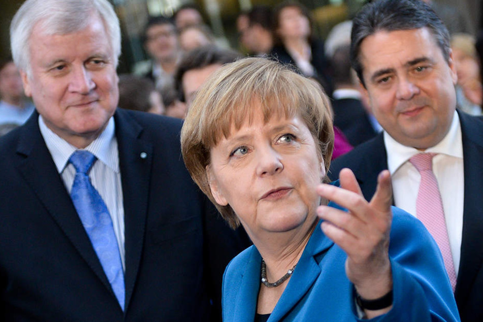 Sigmar Gabriel, Horst Seehofer und Angela Merkel konnten aus dem ausgehandelten Koalitionsvertrag von 2013 einen großen Teil der Versprechen einlösen.