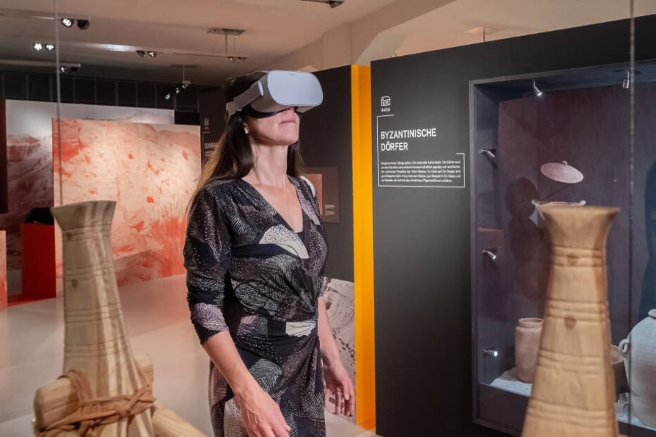 Mit VR-Brillen erlebt Ihr die Sonderausstellung sehr realistisch.