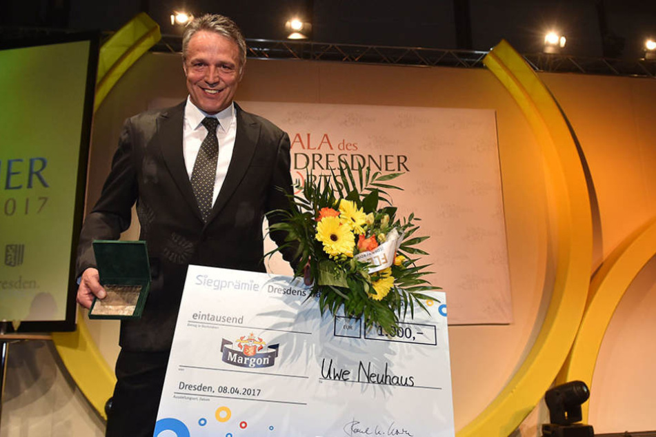 Uwe Neuhaus wurde zum Trainer des Jahres gewählt.