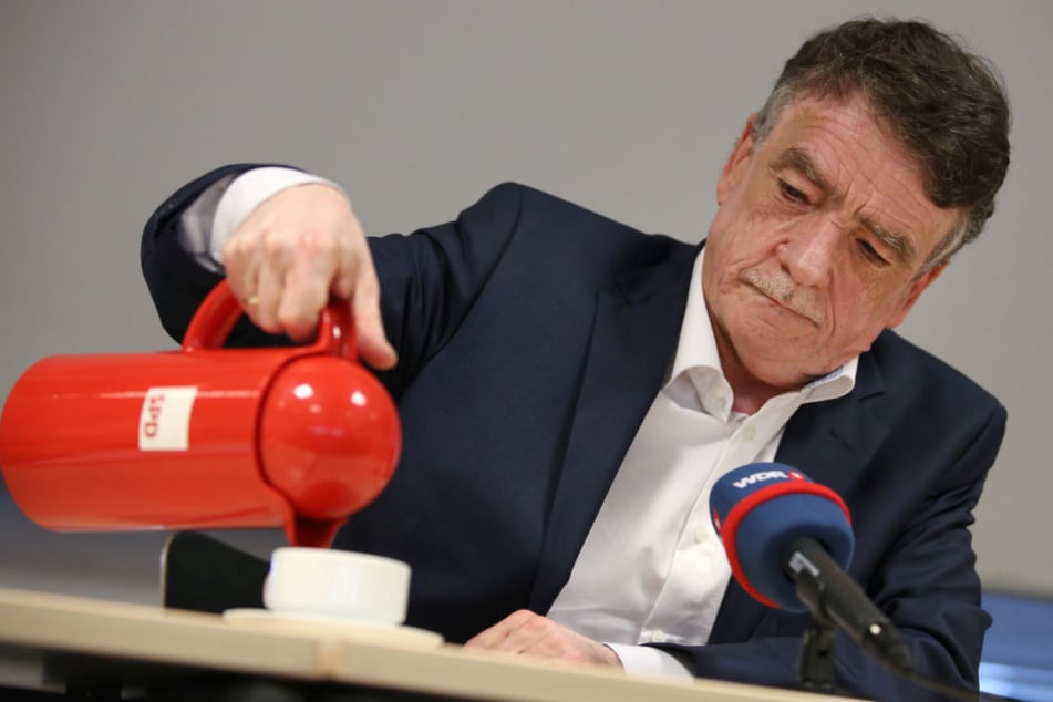 Michael Groschek will der "großen personellen Erneuerung" in der SPD-Spitze nicht im Weg stehen.