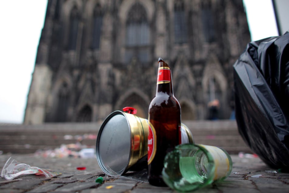 Während noch viele Jecken feierten, zog die Stadt Köln am 11.11. gegen 16 Uhr ein erstes Zwischenfazit.