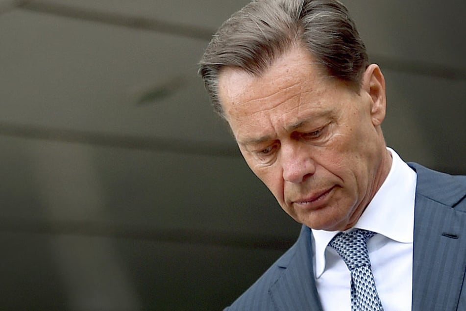 Die Auslieferung des Buches von Thomas Middelhoff wurde von seinem Verlag gestoppt.
