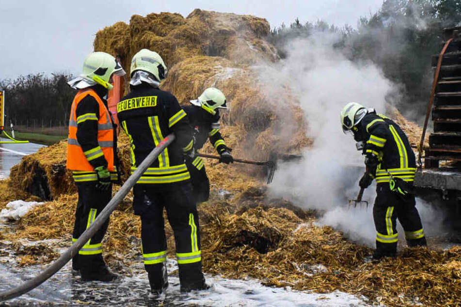 Die Feuerwehr musste am Dienstagvormittag zu einem Brand auf dem nördlichen Berliner Ring ausrücken.