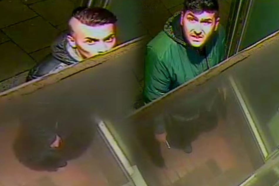 Die Polizei Hamburg sucht nach diesen zwei Männern.