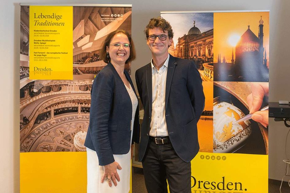 Tourismusmarketing-Chefin Bettina Bunge (49) mit ihrem Interimsnachfolger Kai
Schulz (43).