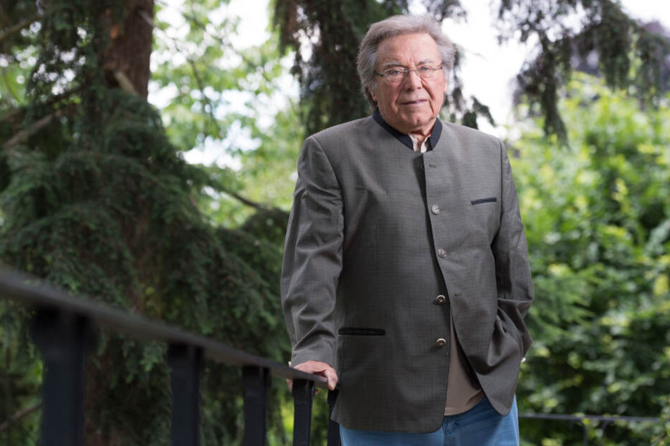 Sein Anker lag immer in Dresden: Weltstar Peter Schreier (†84) in seinem Haus am Loschwitzer Elbhang.