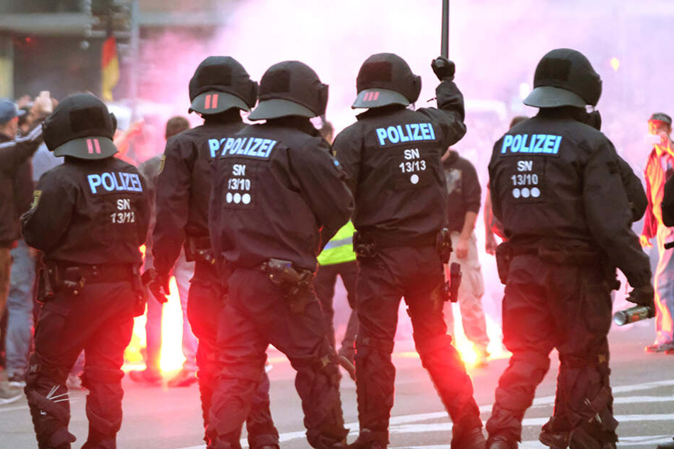 Bei den Kundgebungen der rechten Szene nach der tödlichen Messerattacke in Chemnitz waren auch zahlreiche "Normalbürger" dabei.
