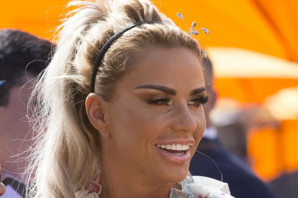 Katie Price (41) ist pleite und könnte bald ihre Villa verlieren, wodurch sie obdachlos werden würde.