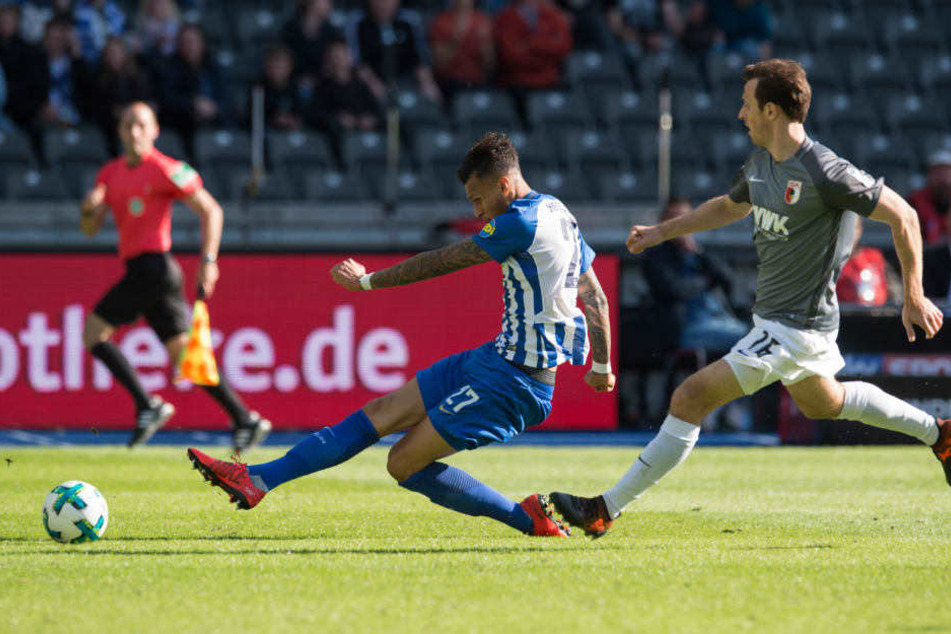 Davie Selke trifft zum 2:2 Ausgleich.