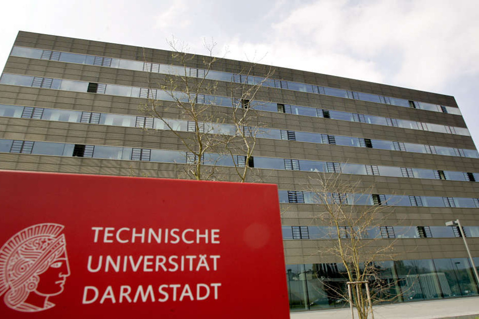 Der ehemalige Doktorand der TU Darmstadt muss sich wegen mehrerer Delikte verantworten. (Symbolbild)