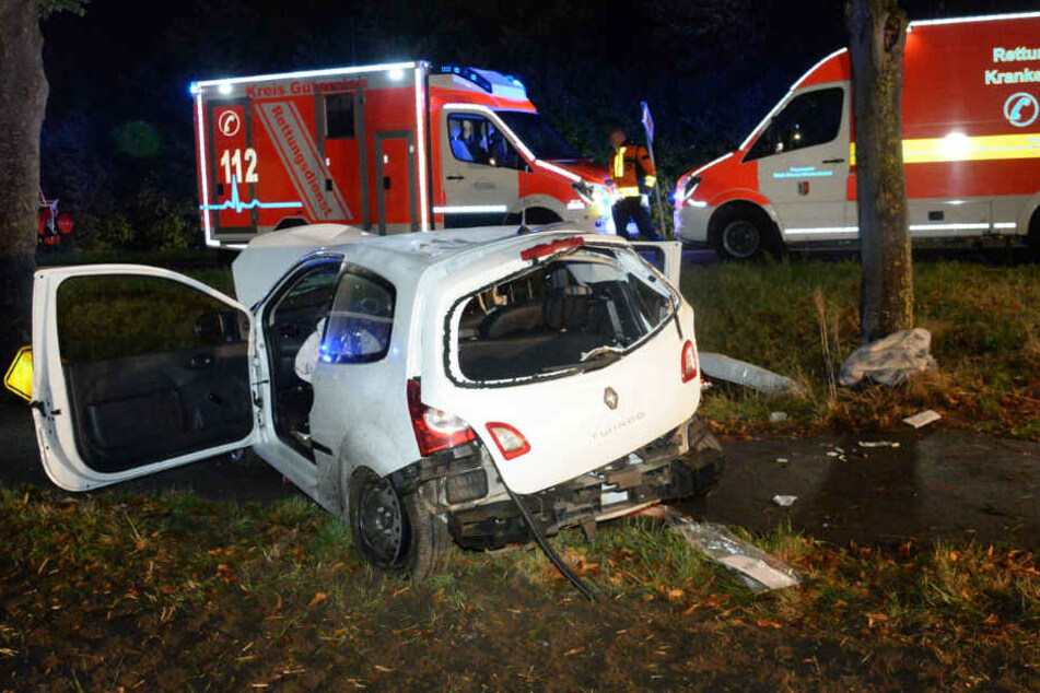 Der Wagen war nach dem Unfall nur noch Schrott.