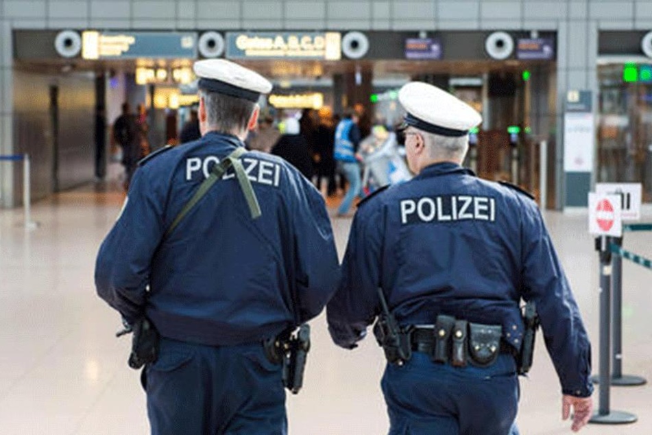 Bundespolizisten mussten helfen (Symbolfoto).