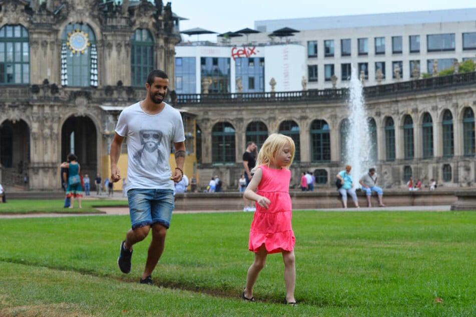 Nils Teixeira albert mit der Tochter von Andreas Lambertz.