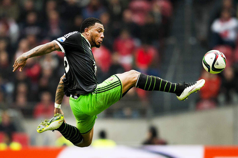 Der frühere türkische Nationalspieler Colin Kazim-Richards, hier noch im Trikot von Feyenoord Rotterdam, erzielte nach seiner Einwechslung zwar ein Tor für CD Veracruz, ging mit seiner Mannschaft aber mit 2:9 unter.