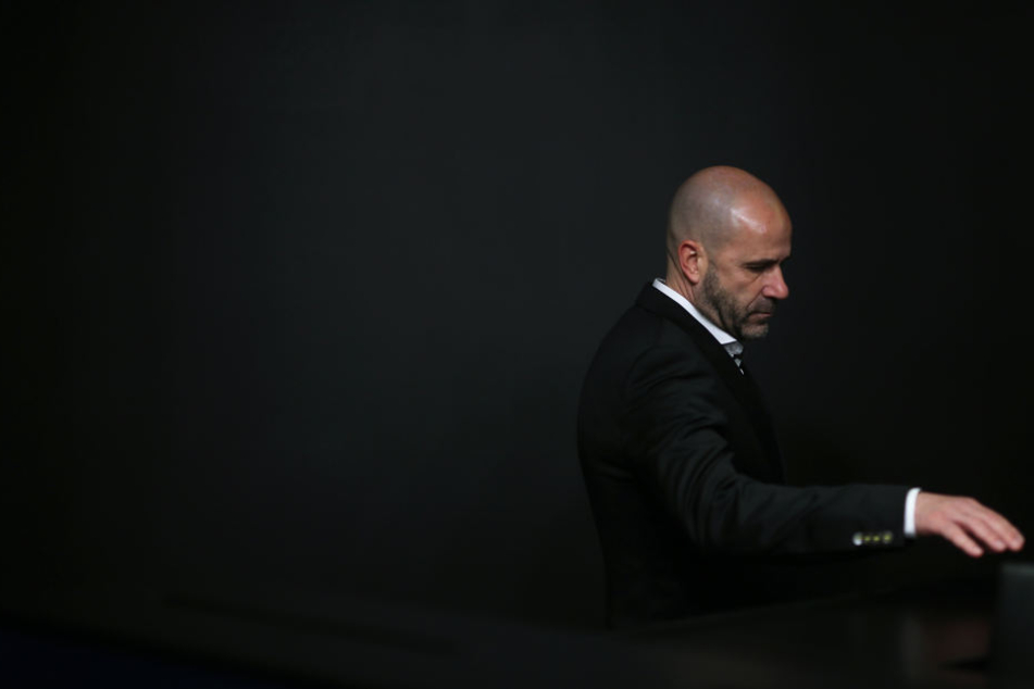 Für Peter Bosz geht das Engagement bei Borussia Dortmund nach nur 15 Spielen zu Ende.