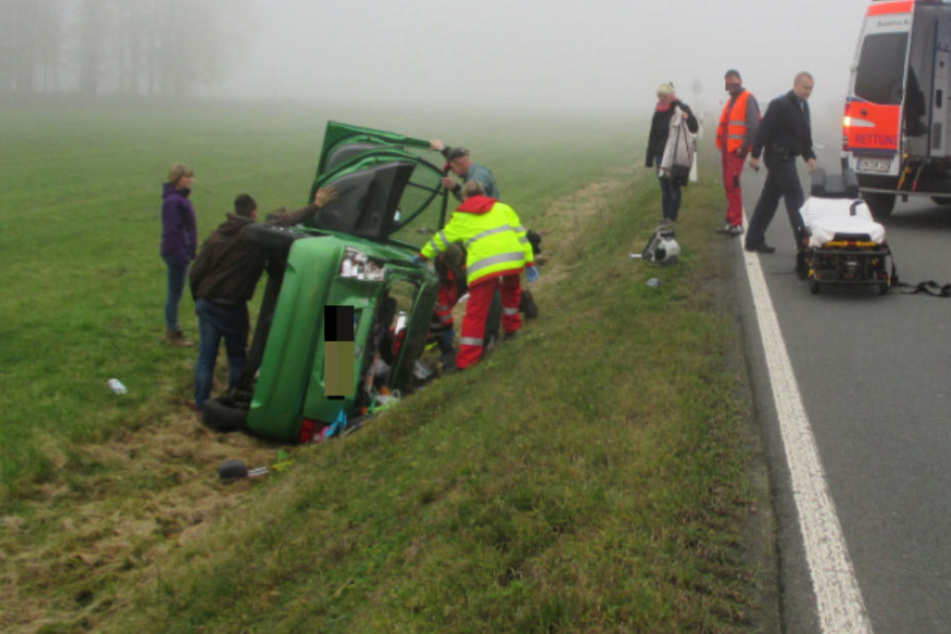Die Fahrerin des Autos wurde schwer verletzt.